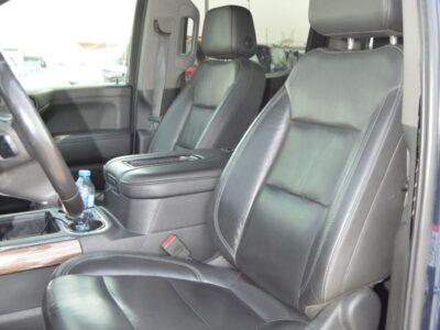 2020 Chevrolet Silverado 5.3 Liters 8 Cylinders Engine Blue Grey Pick Up Truck