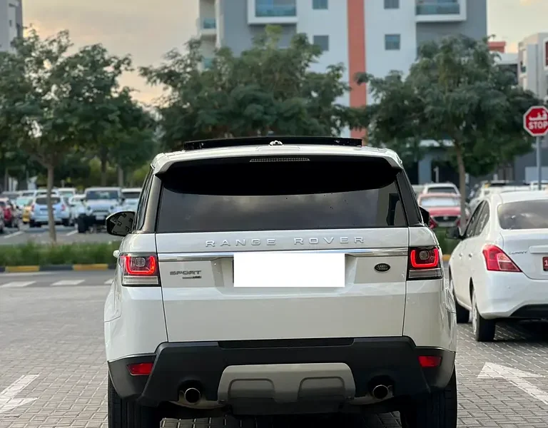 2016 Land Rover Range Rover Sport HSE 6 Cylinders Engine White Brown SUV