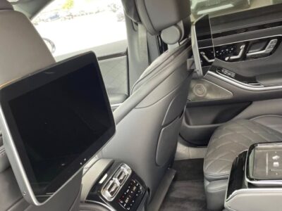 2022 Mercedes-Benz S580L 4.0 Liters V8 Petrol Engine White Black Sedan AWD