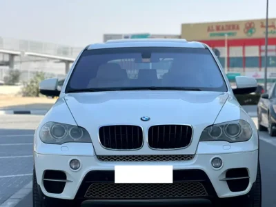 2012 BMW X5 xDrive50i Luxury-Line 8 Cylinder Engine White Beige SUV