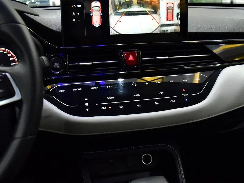 2023 JAC JS4 TURBO 4 Cylinders Engine White Beige Crossover GCC Specs