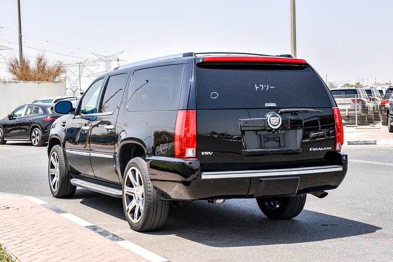 2011 Cadillac Escalade ESV 8 Cylinders Engine Black Sedan Super Clean Car