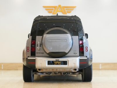 2022 Land Rover Defender HSE 3.0L turbocharged V6 Grey Tan SUV