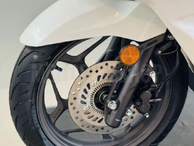 2025 Honda PCX White 160 CC