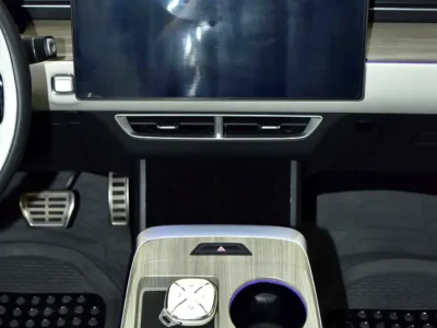 2024 Jetour Dashing 1.6T Luxury 4 Cylinders Petrol Engine Grey Beige SUV