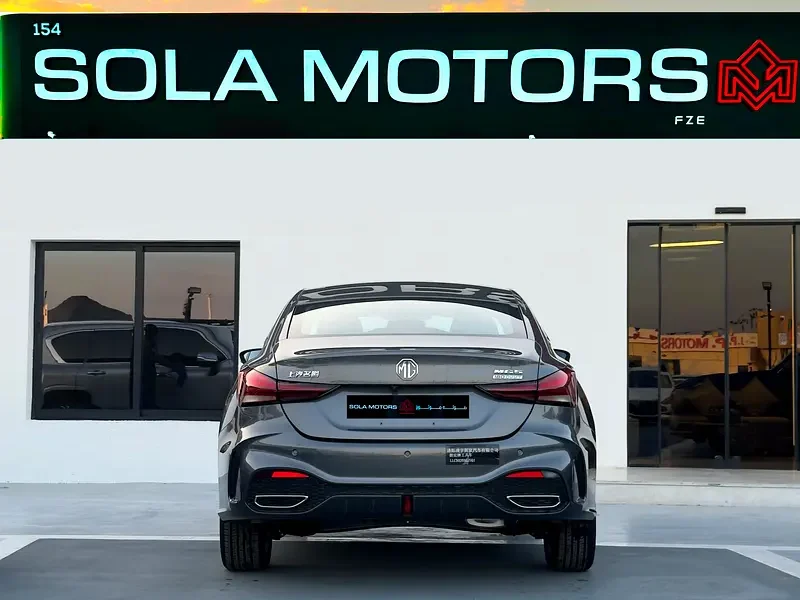 2025 MG5 GLOBAL LUXURY EDITION 1.5L A/T PTR 4 Cylinders Grey Black Sedan