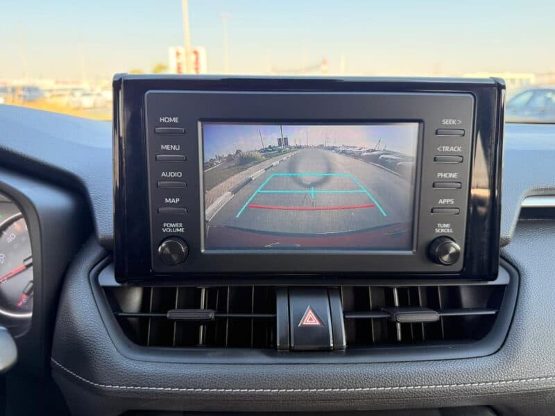 2021 TOYOTA RAV 4 XLE 2.5 L V4 Engine Green Black SUV Full Option