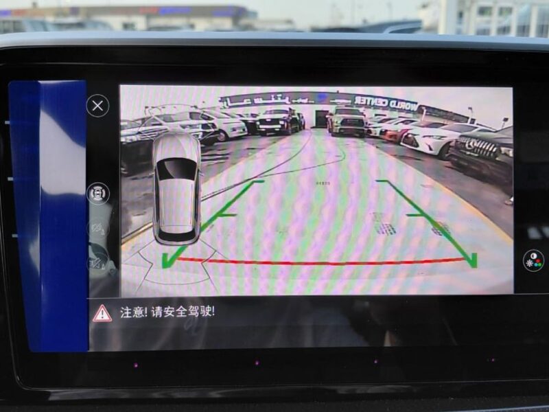 2025 VOLKSWAGEN T-ROC R LINE 300 TSI 1.5L 4 Cylinders Engine White Black SUV