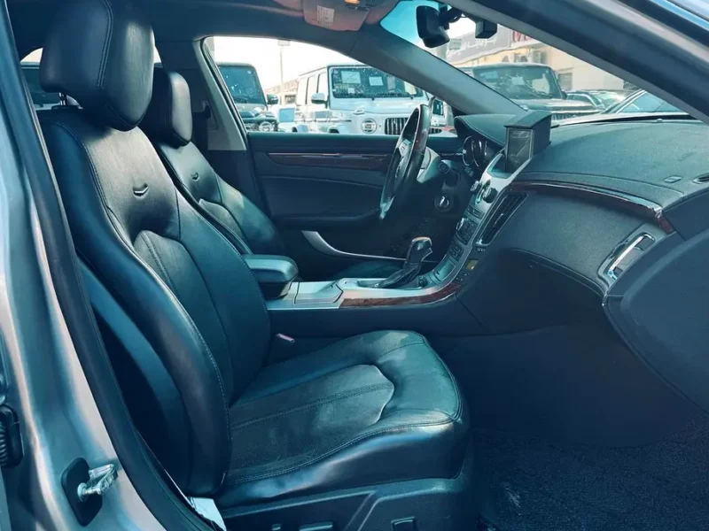 2008 Cadillac CTS/Catera Other 6 Cylinders Engine Silver Black Sedan CLEAN TITLE