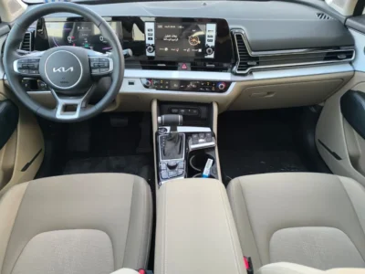 2025 Kia Sportage 2.0L MPI LX FWD White Beige SUV GCC Specs