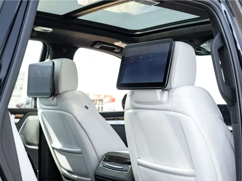 2025 Cadillac Escalade Sport Platinum 6.2L 4WD Black White SUV GCC Specs