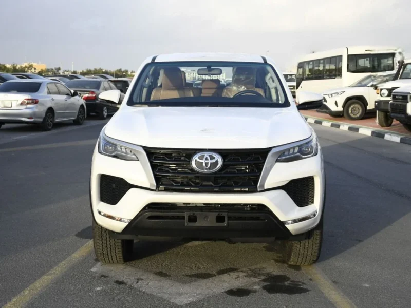 2026 Toyota Fortuner 2.4L V4 Diesel Automatic White Tan SUV GCC specs