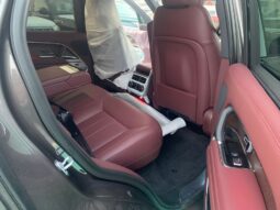 2024 Land Rover Range Rover SE P530 4.4L V8 Supercharged Black Red SUV AWD