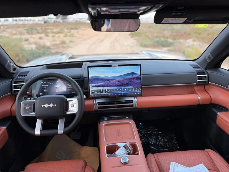 2025 BYD Leopard Titanium 7 4WD ULTRA 1.5L PLUG-IN HYBRID Black Orange