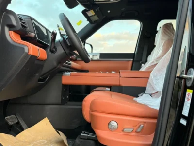 2025 BYD Leopard Titanium 7 4WD ULTRA 1.5L PLUG-IN HYBRID Black Orange