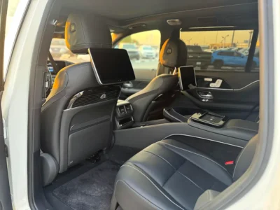 2023 Mercedes-Maybach GLS-Class GLS 600 12 Cylinders Engine White Black SUV