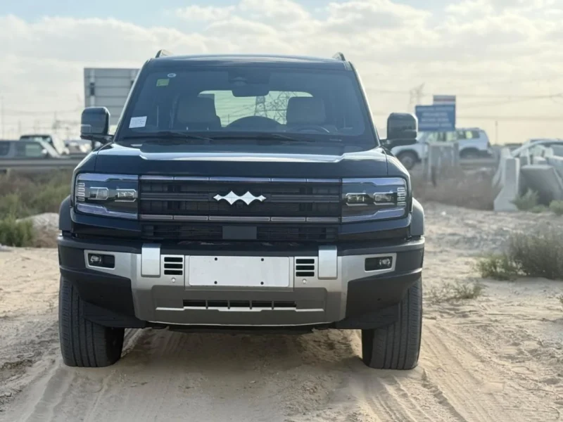 2025 BYD Leopard 5 NAVIGATOR DOUBLE DIFFLOCK 1.5L PLUG-IN HYBRID Black Beige