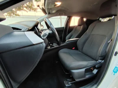 2021 Toyota C-HR VX Hybrid 4 Cylinders Engine White Grey Hatchback GCC