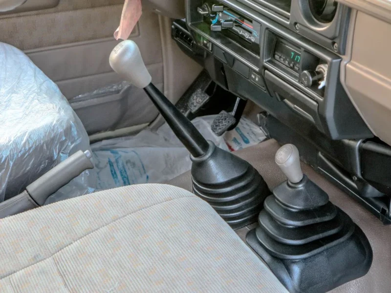 2009 Toyota Land Cruiser Pick Up PICKUP DLX 4.5L Beige Grey Truck