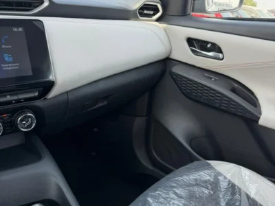 2025 Nissan Magnite 1.0L 4 Cylinders Engine TURBO SL Grey Black SUV