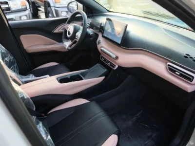 2025 BYD Seagull BYD Seagull Electric Vehicle White Pink Sedan 405KM Range