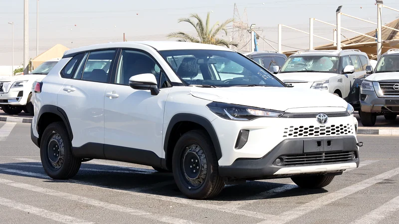 2025 Toyota Corolla Cross Other 4 Cylinders Engine White Brown SUV GCC Specs