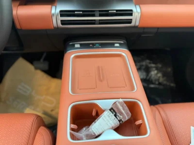 2025 BYD Leopard Titanium 7 4WD ULTRA 1.5L PLUG-IN HYBRID Black Orange