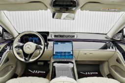 2024 Mercedes-Maybach S580 4MATIC 4.0L Twin-Turbo V8 Black Beige Sedan