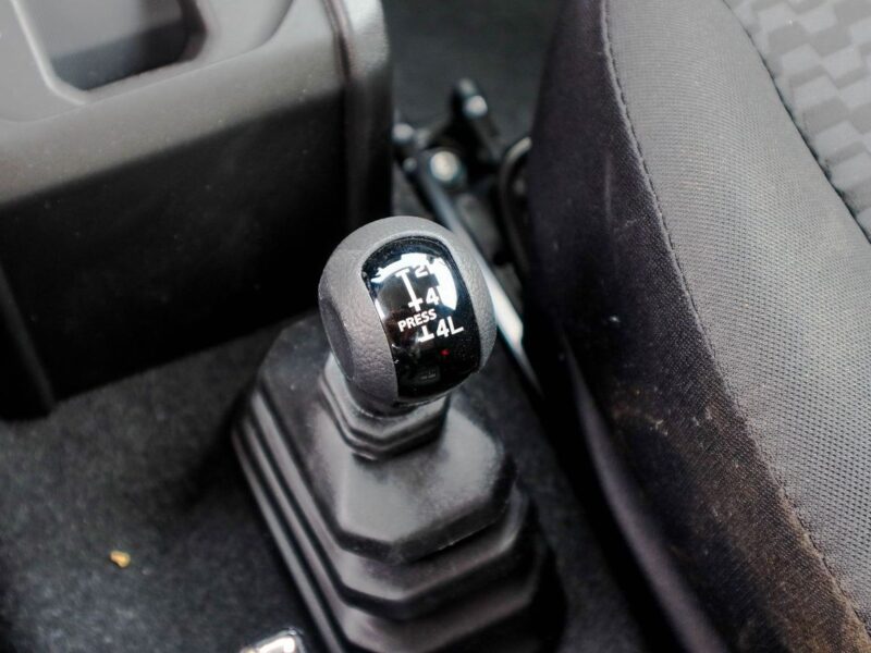 2025 Suzuki Jimny 1.5L 4 Cylinders Engine Patrol Full Option White Black SUV