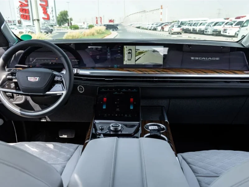 2025 Cadillac Escalade Sport Platinum 6.2L 4WD Black White SUV GCC Specs