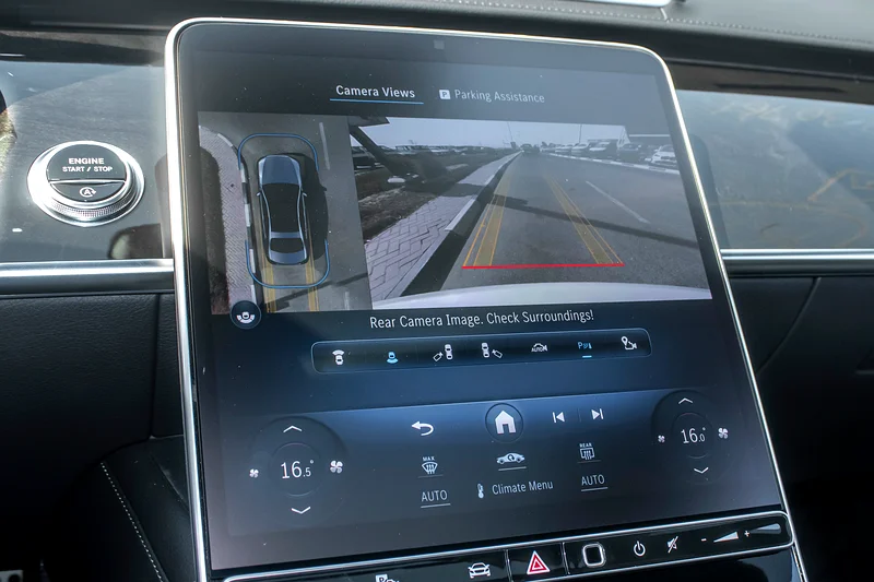 2022 Mercedes-Benz S-Class S 580 4Matic 8 Cylinders Engine White Black Sedan