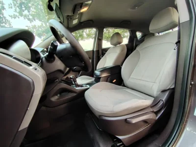 2014 Hyundai Tucson GDI 4 Cylinders Engine Brown Beige SUV GCC Specs