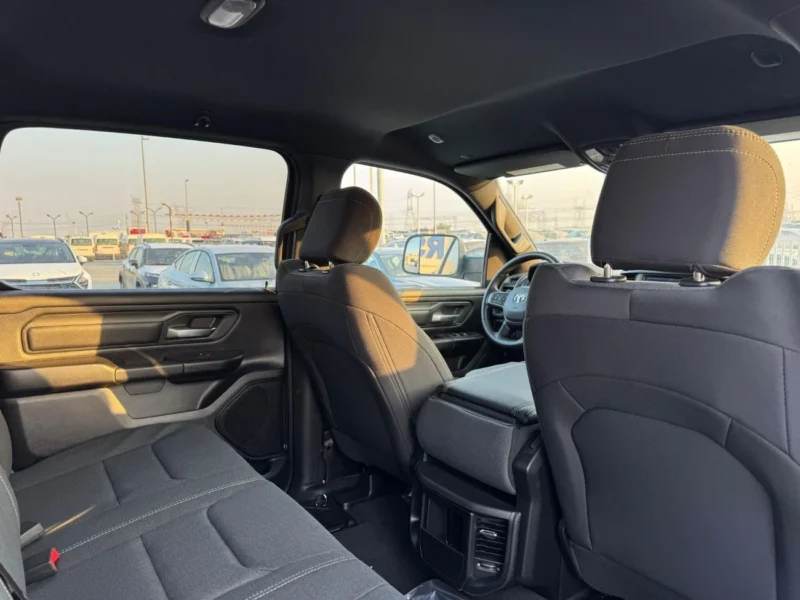 2023 RAM 1500 Hemi 5.7 litre V8 Engine Petrol 4WD White Black