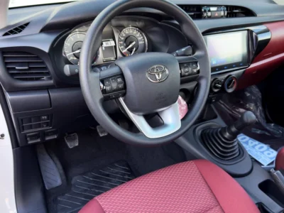 2025 Toyota Hilux Single Cab 4 Cylinder Engine White Maroon Truck Manual