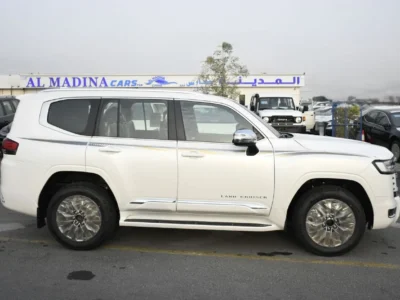 2025 Toyota Land Cruiser 4.0L 6 Cylinders Engine High AT Petrol White Black SUV