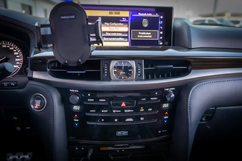 2021 Lexus LX-Series LX 570 Base 8 Cylinders Engine White Tan SUV GCC Specs