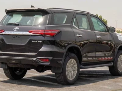 2025 Toyota Fortuner VXR 4.0 Liters 6 Cylinders Engine Black SUV GCC Specs