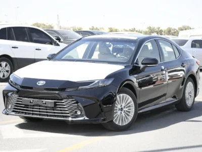 2025 Toyota Camry LE 2.5L V4 Engine Hybrid Car Black Beige Sedan GCC Specs
