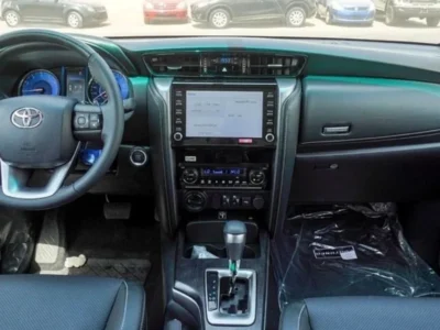 2025 Toyota Fortuner VXR 4.0 Liters 6 Cylinders Engine Black SUV GCC Specs