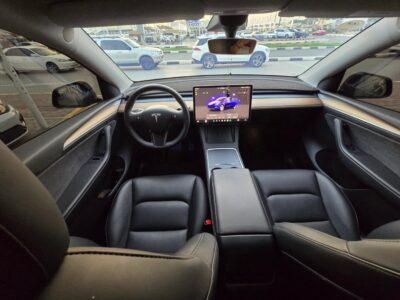 2022 Tesla Model Y Long Range Fully Electric AWD SUV Blue Black GCC