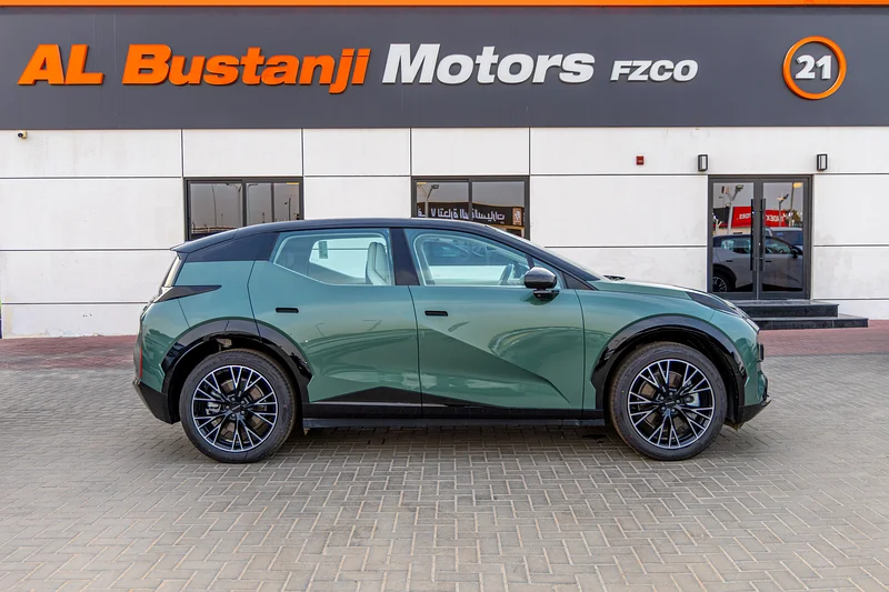 2024 Zeekr X Flagship Electric Car Green White Sedan 350 - 450 KM Range