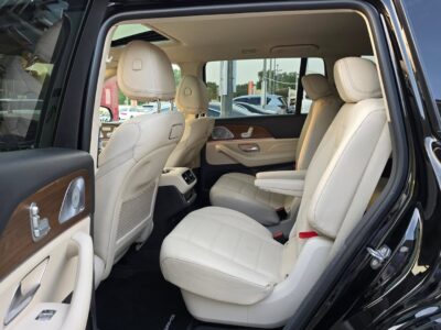 2020 Mercedes-Maybach GLS 4.0 Liters V8 Biturbo Engine Black Beige SUV