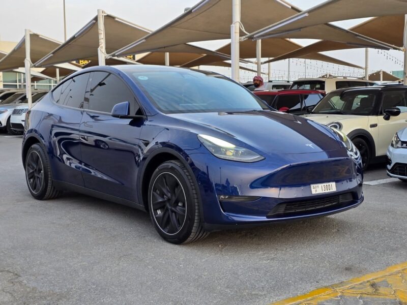 2022 Tesla Model Y Long Range Fully Electric AWD SUV Blue Black GCC