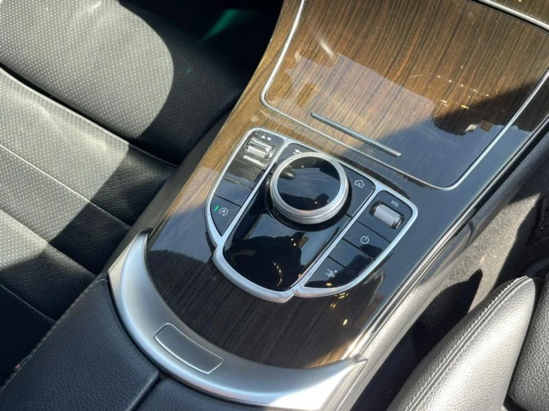 2020 Mercedes-Benz C 300 Coupe ‎‏4 Cylinder Engine 2.0 Turbo Black Coupe