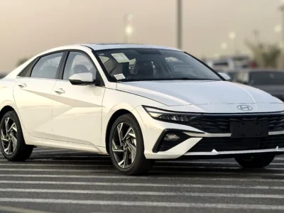 2025 Hyundai Elantra GLX Elite 4 Cylinders Engine White Black Sedan RWD