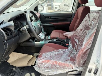 Toyota Hilux Toyota Hilux 2.4L 4 Cylinder Engine Diesel AT 2025 White Red SUV
