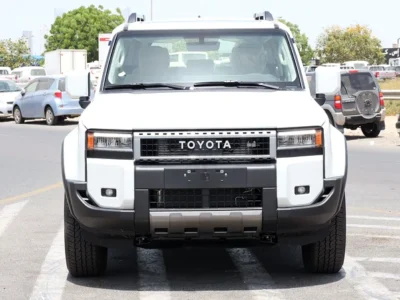 2024 Toyota Prado Other 4 Cylinders Engine White Beige SUV GCC Specs