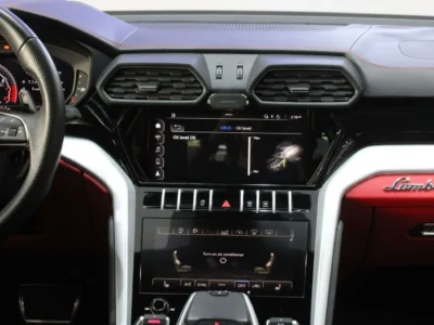 2021 Lamborghini Urus 4.0 Liter Twin-Turbocharged V8 Engine White Red SUV