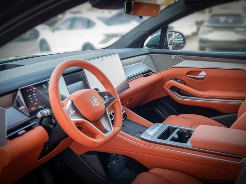 2025 BYD Tang Flagship Electric Car Green Orange SUV 650+ KM Range