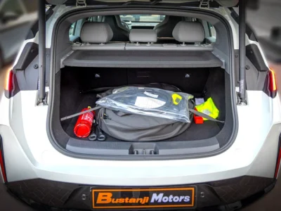 2024 Zeekr X Premium Electric Car White SUV 450 - 550 KM Range GCC Specs